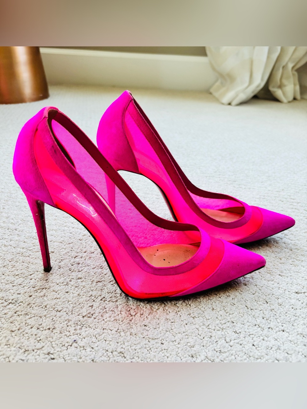 Christian Louboutin Hot Pink galativi veau velours Stiletto Pumps